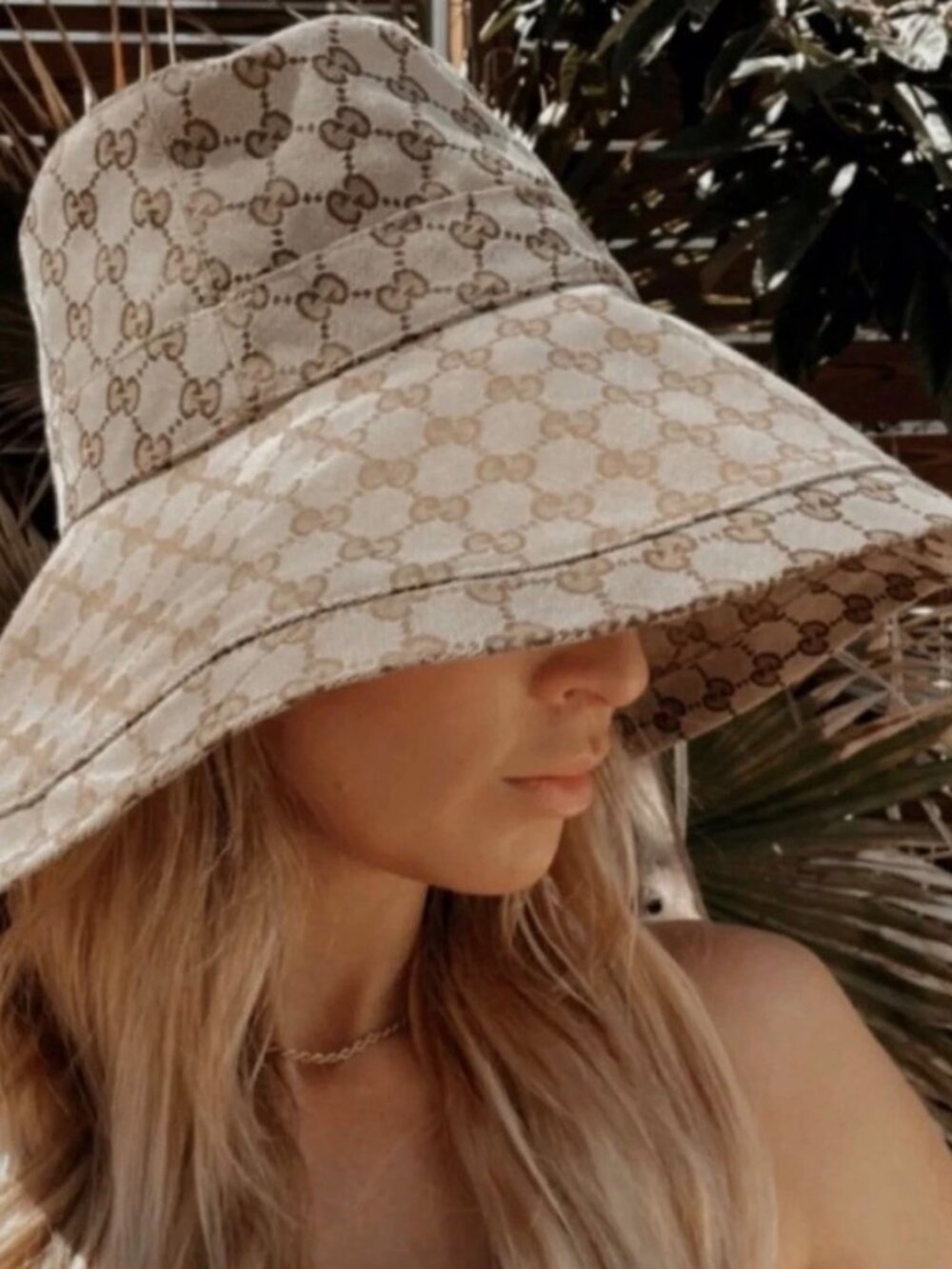 Gucci Beige GG Logo Wide-Brim Bucket Hat (Medium 57cm) - Picture 9 of 9